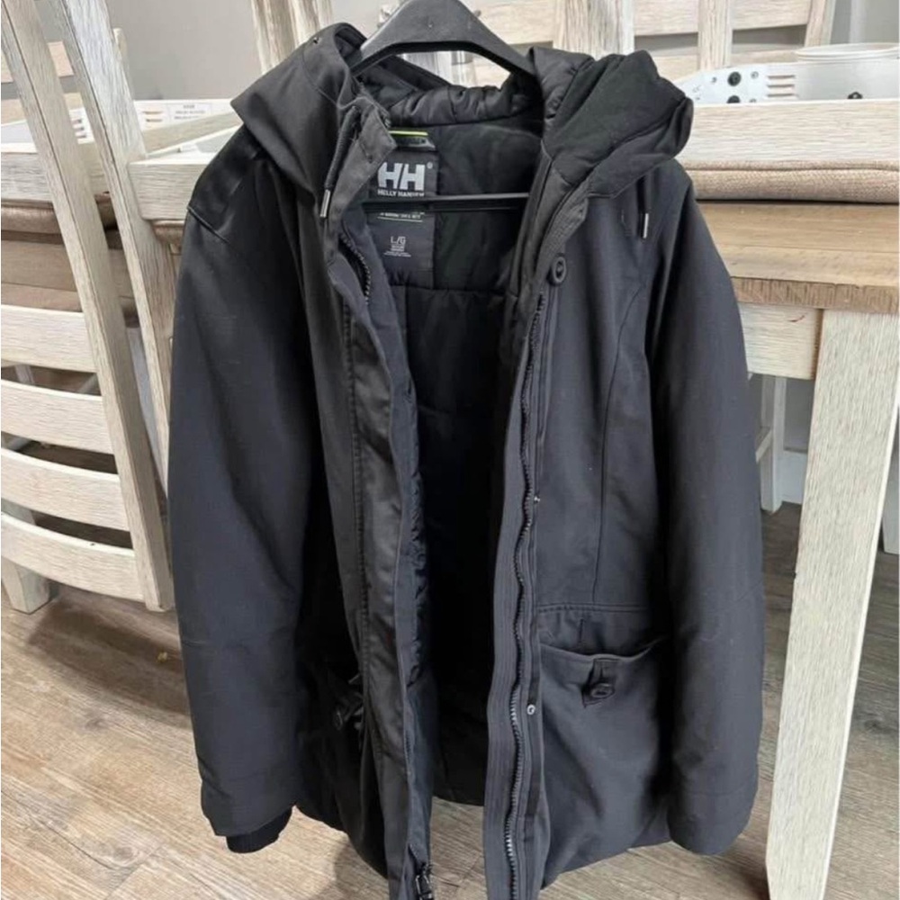 Helly Hansen Black winter jacket